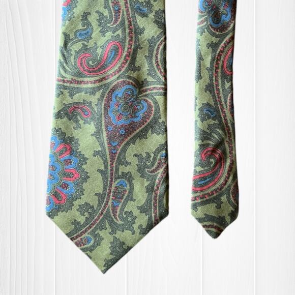 Faconnable Men’s Classic Paisley Silk Made in Italy Tie - Picture 3 of 8